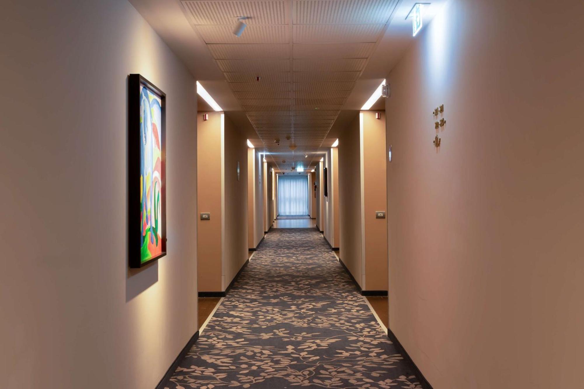 Doubletree By Hilton Milan Malpensa Solbiate Olona Hotel Eksteriør billede