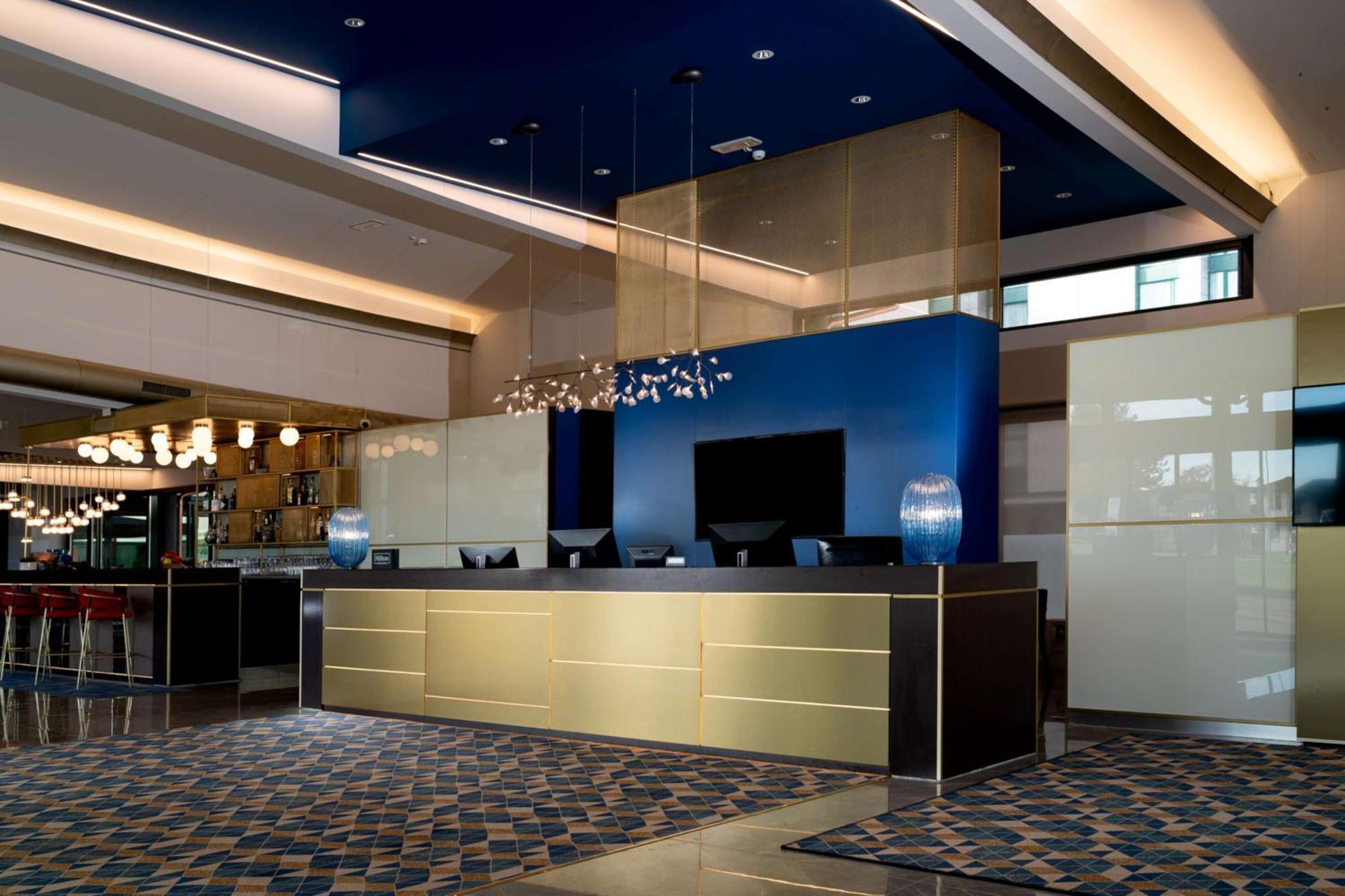 Doubletree By Hilton Milan Malpensa Solbiate Olona Hotel Eksteriør billede